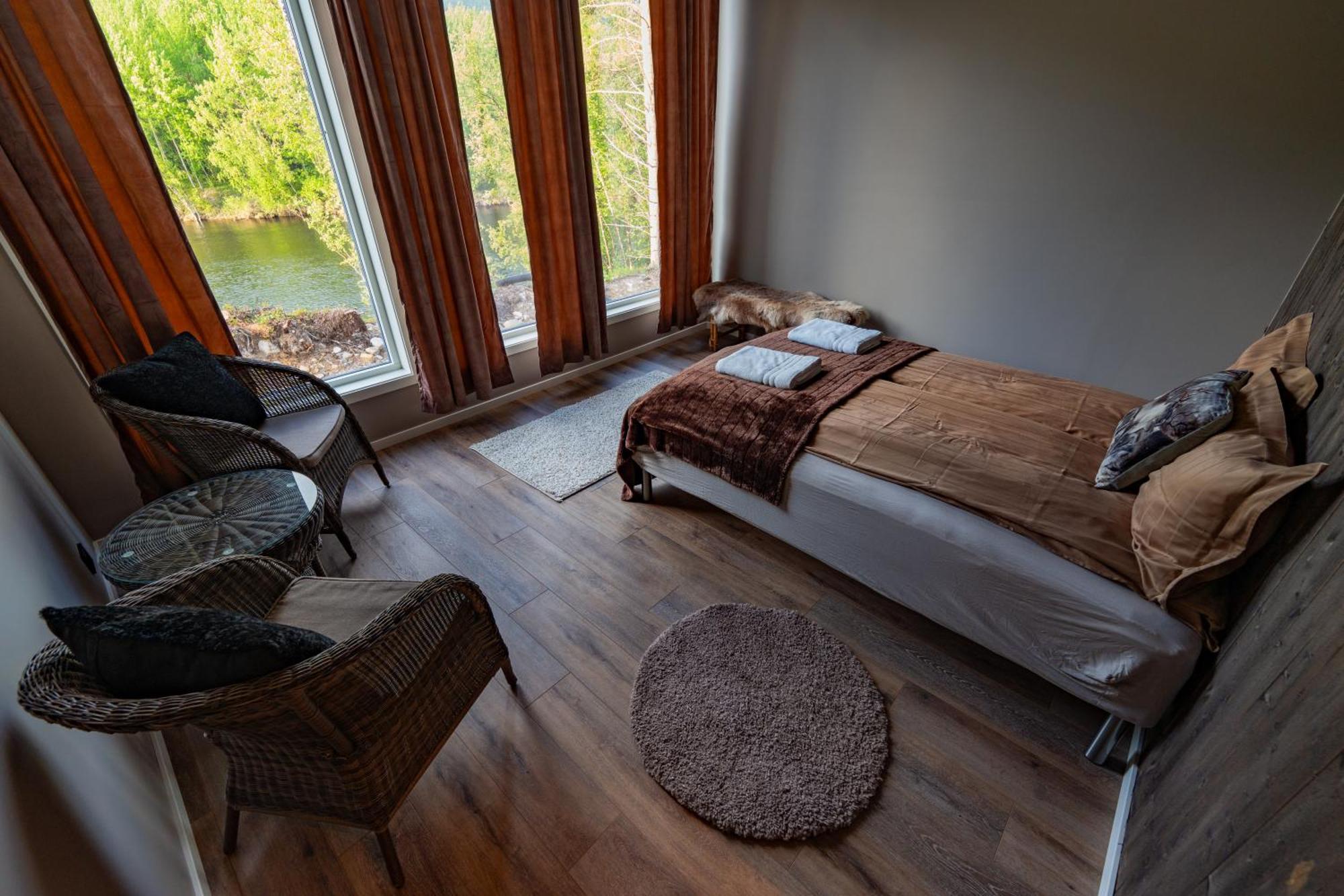Reisa Lodge Storslett ภายนอก รูปภาพ