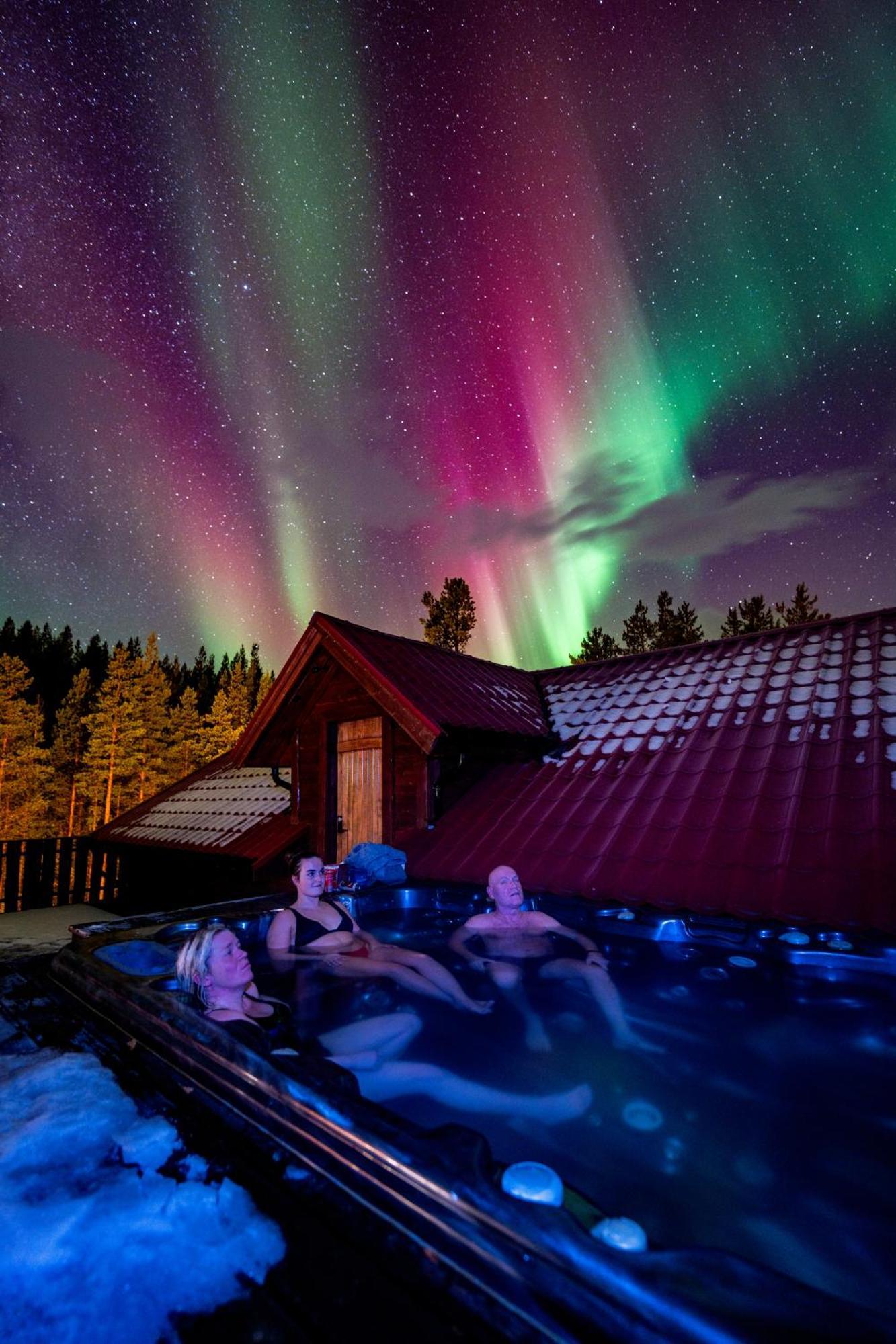 Reisa Lodge Storslett ภายนอก รูปภาพ